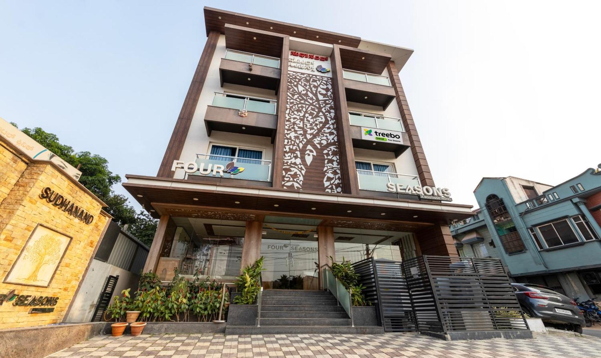 Treebo Four Seasons Hotel Mysore Exterior foto